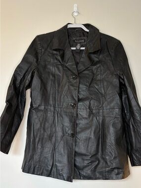 Dialogue Women's Black Genuine Leather Button-Front Jacket